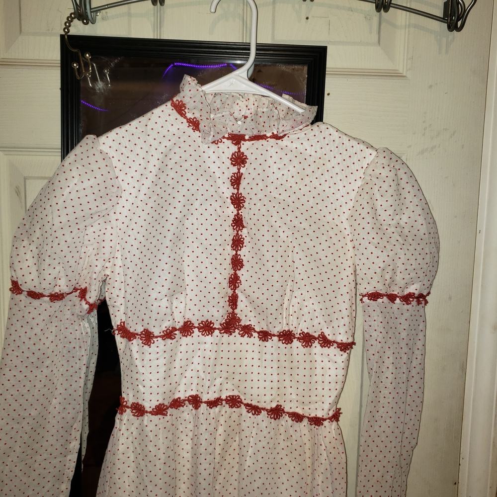 Chic White and Red Polka Dot Long Sleeve Dress